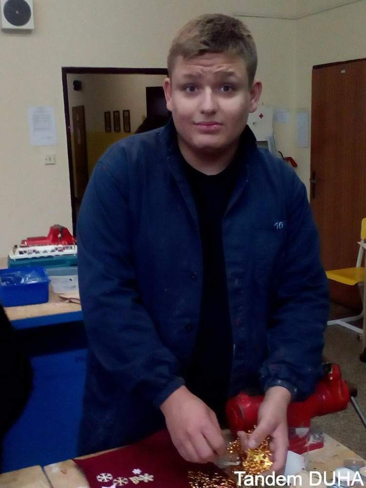 40828139_638863573173774_6950482971673493504_n.jpg